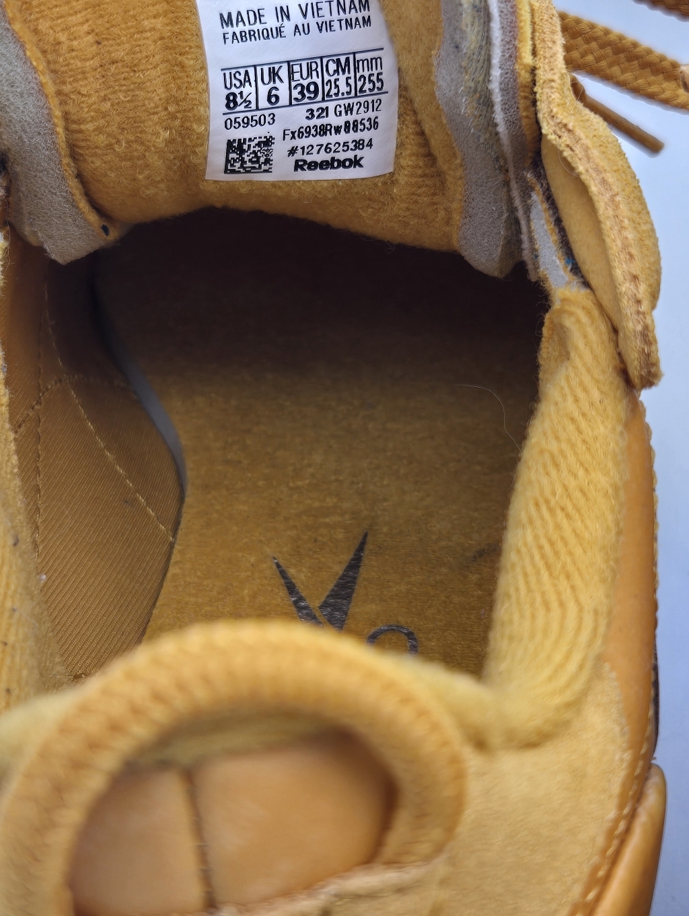 Cardi B Reebok Club C Bright Ochre Size 8.5 Womens Shoes Sneakers - Picture 9 of 14